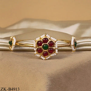 RUBY FLORAL CENTER BRACELET