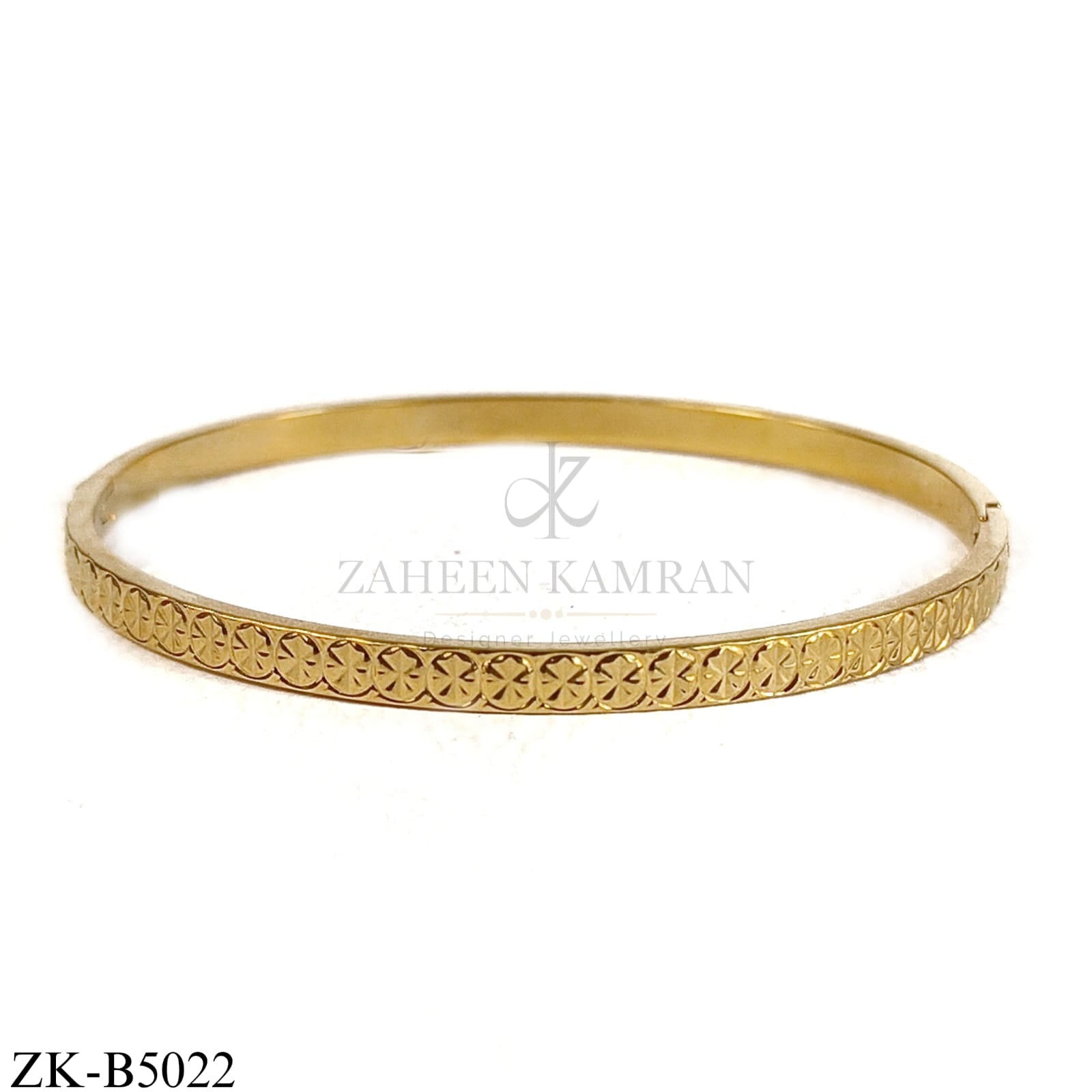GOLDEN TEXTURED BANGLE