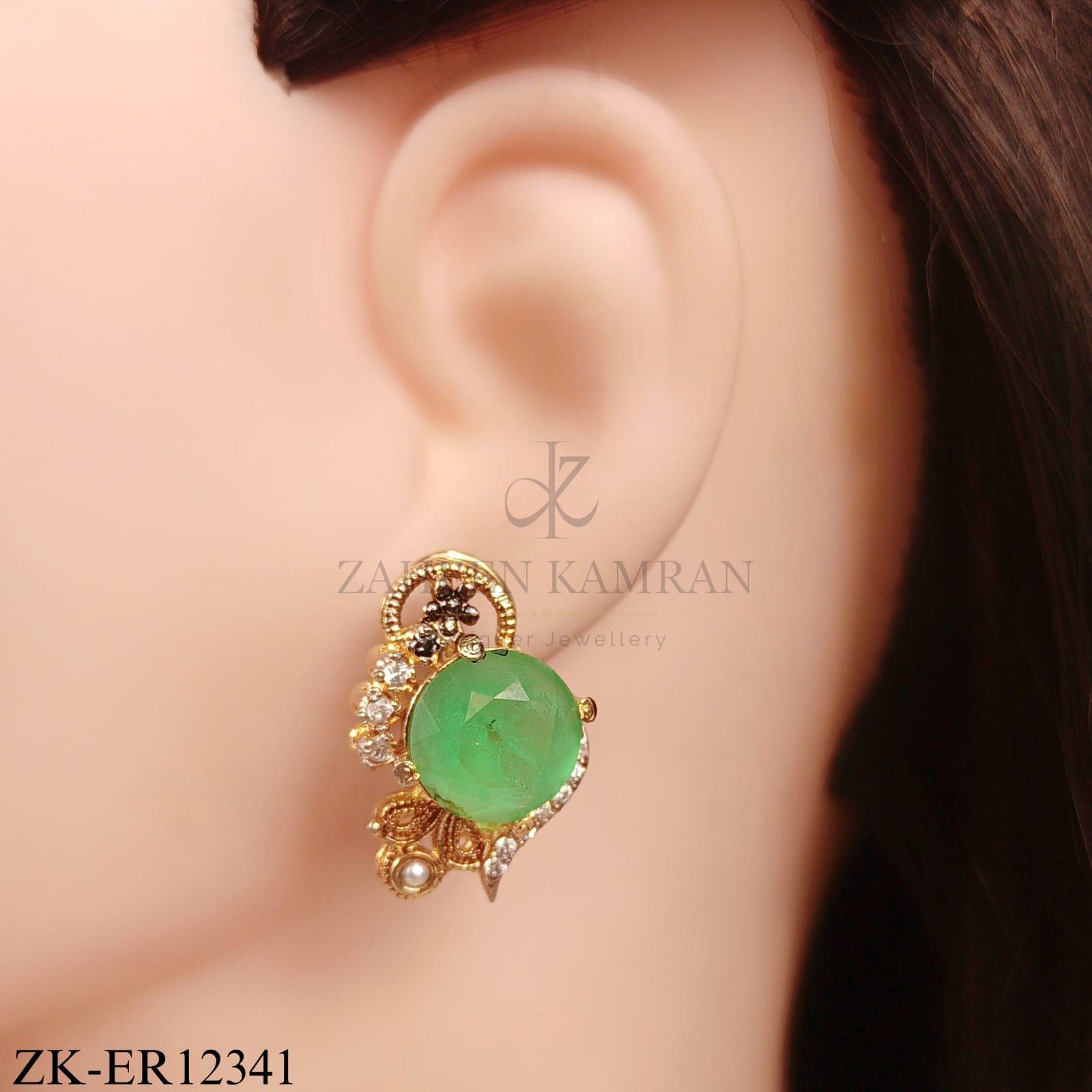 EMERALD EARRINGS