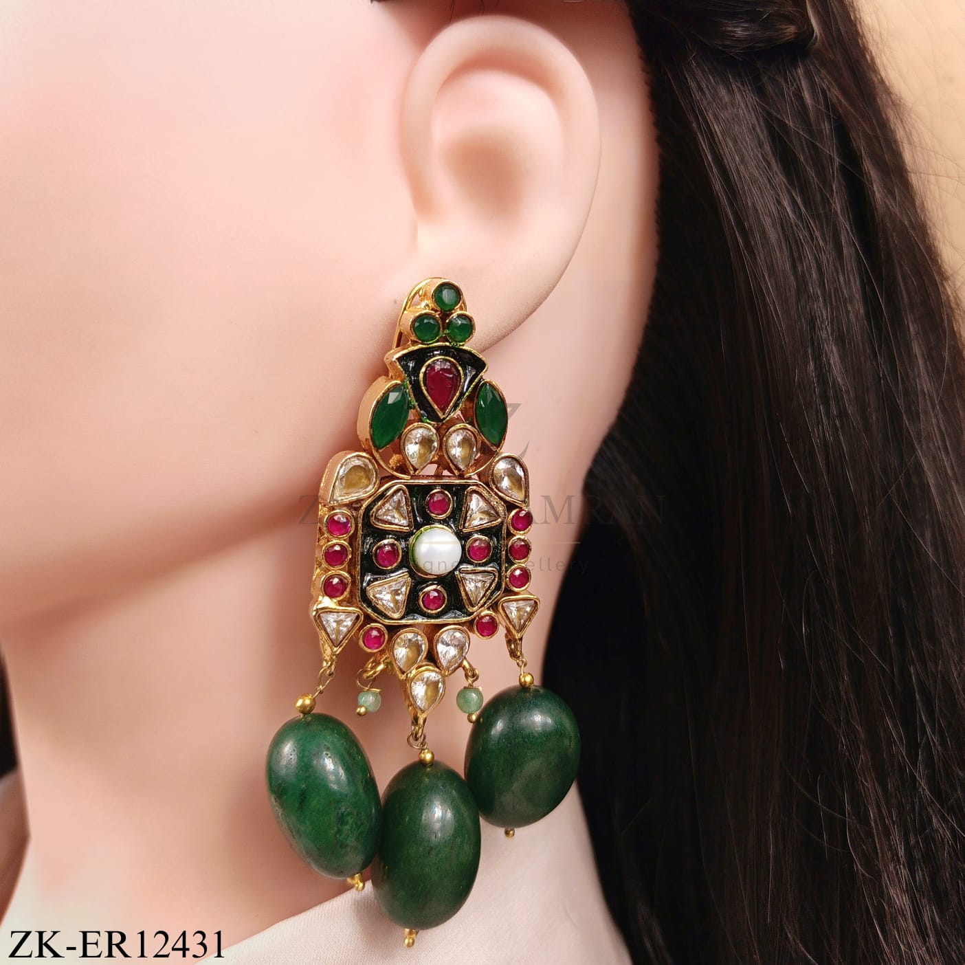EMERALD EARRINGS