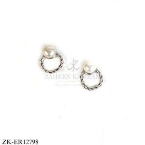SILVER TWIST RING WITH PEARL EARRINGS