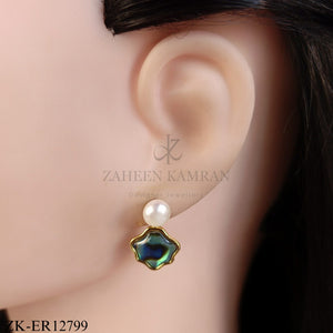 GOLD SHELL PEARL TOP EARRINGS