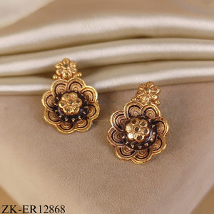 ANTIQUE FLORAL BLACK FILL EARRINGS