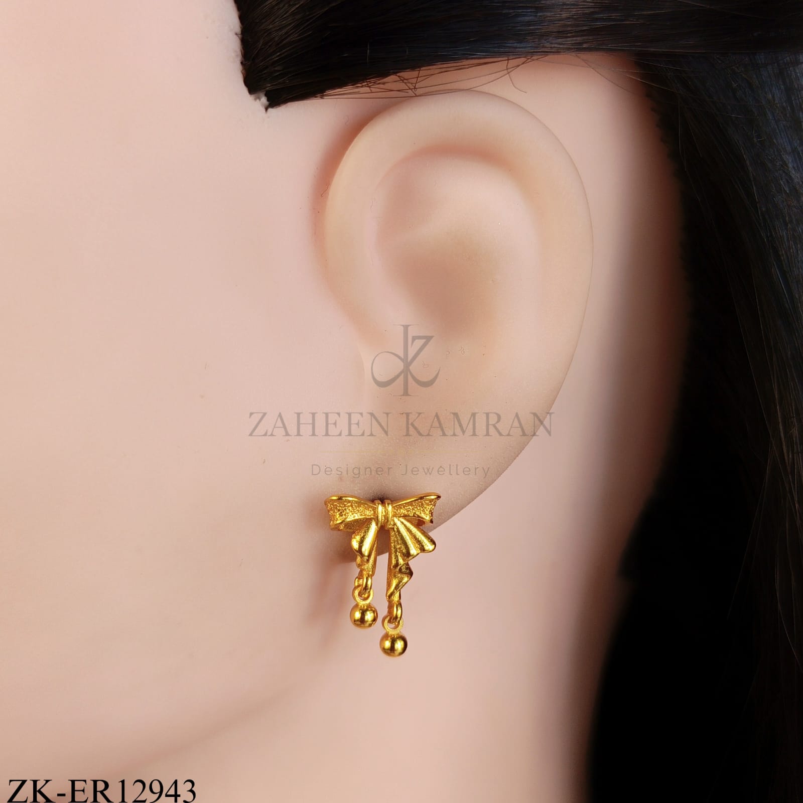 GOLDEN BOW EARRINGS