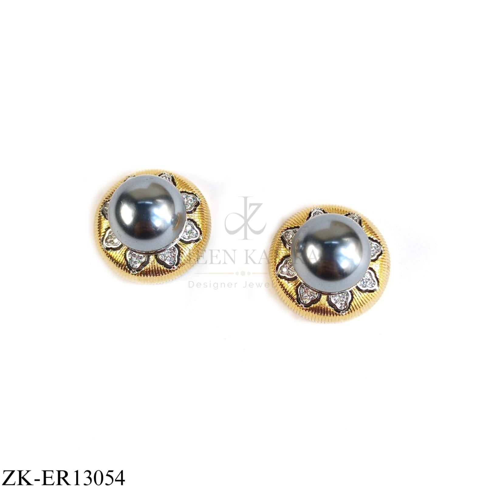 BIG PEARL EARRINGS