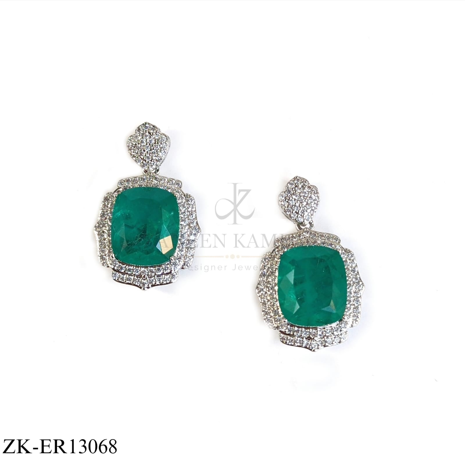 EMERALD GEMS EARRINGS