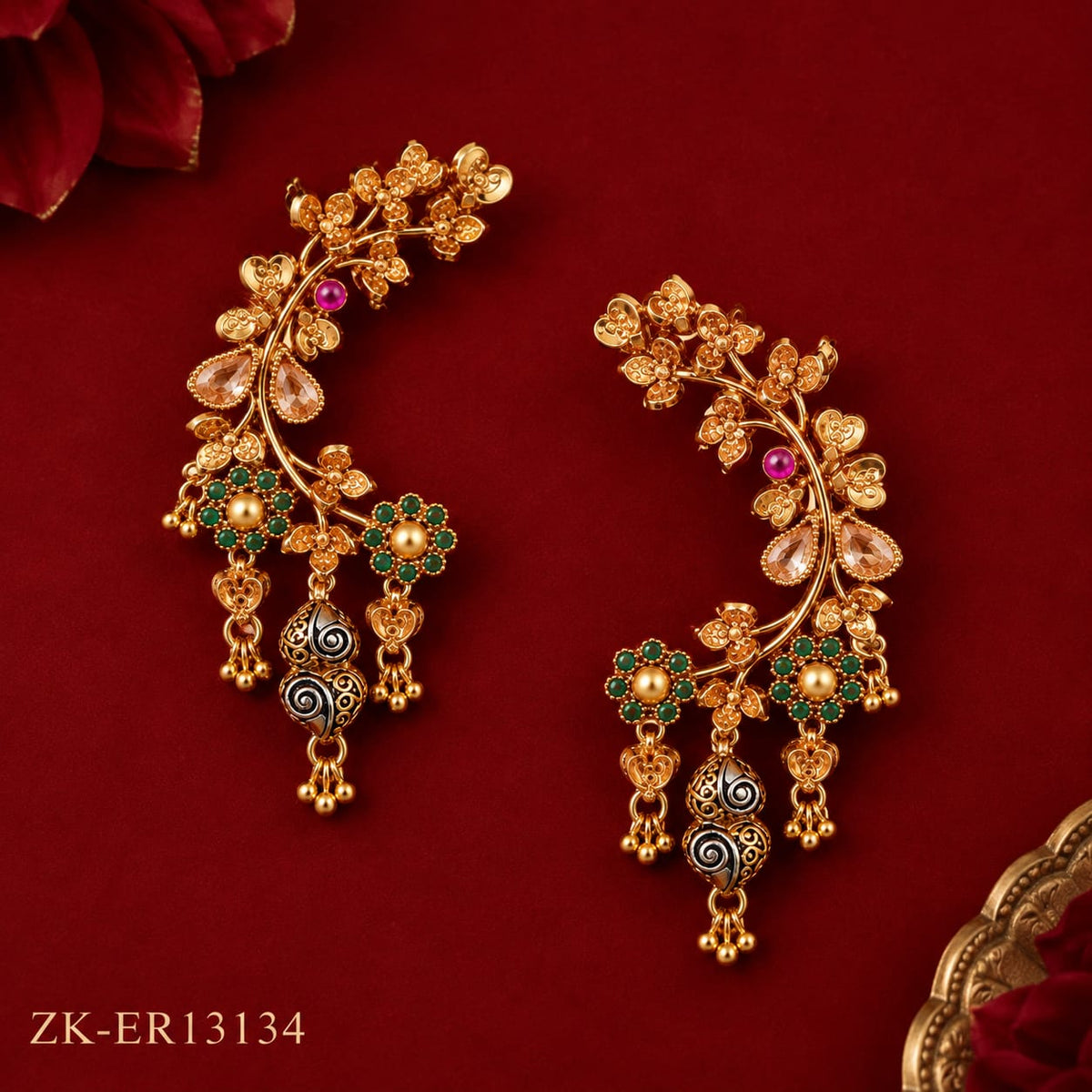 EMERALD FLORET CURVED EARRINGS