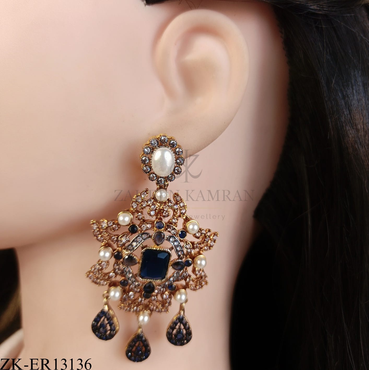 SAPPHIRE DROP EARRINGS