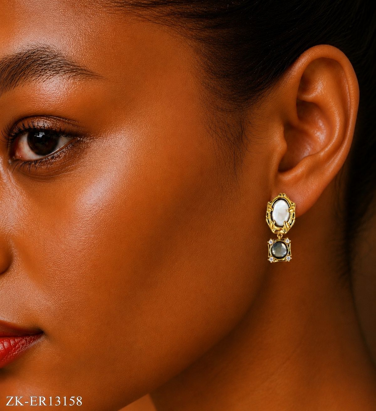 VINTAGE GREY EARRINGS