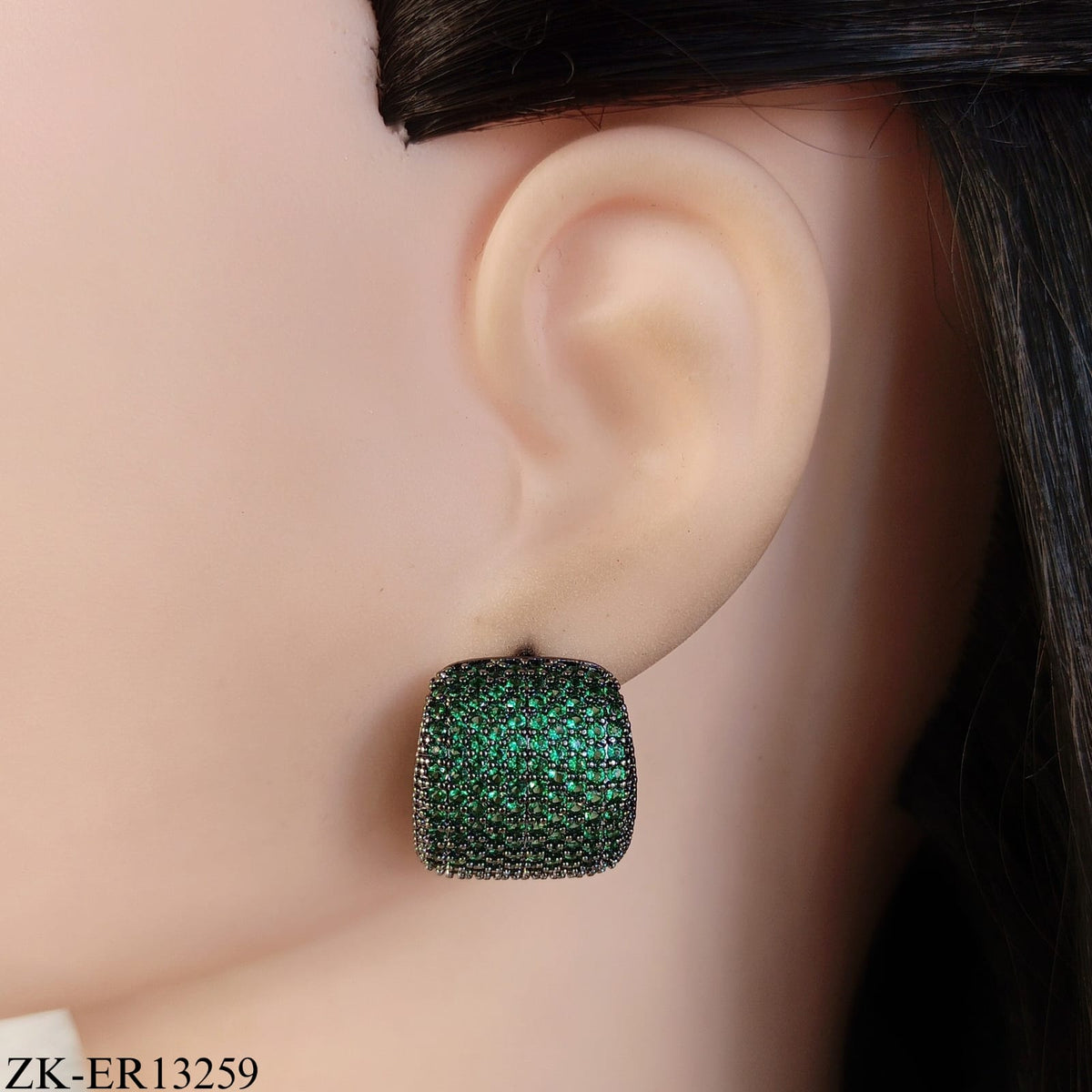 EMERALD SQUARE EARRINGS