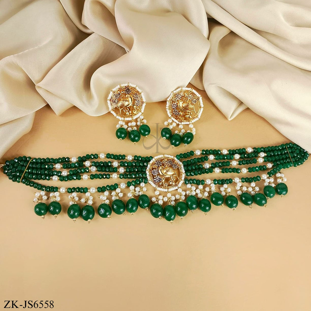 EMERALD CHOKER SET