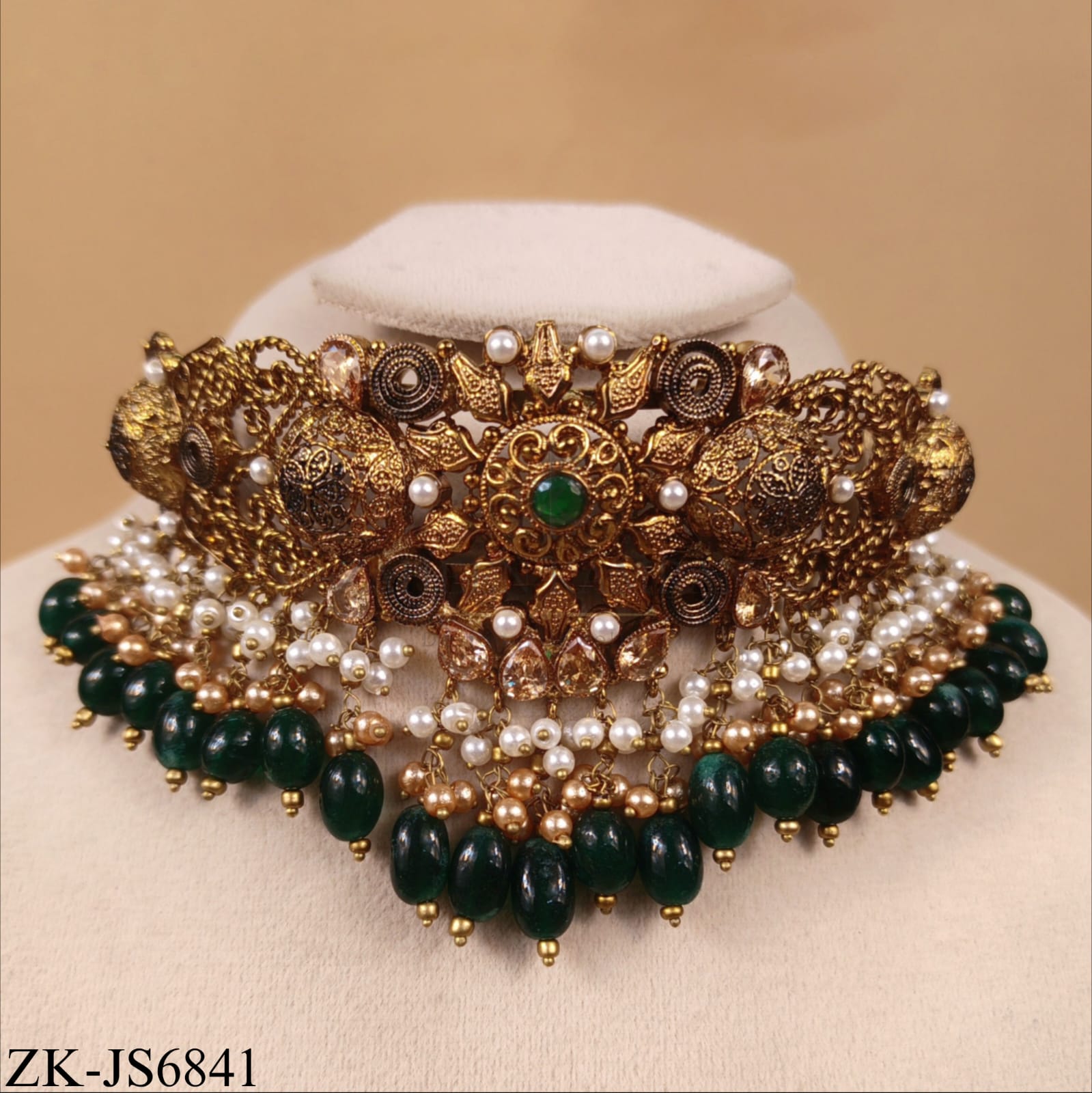 GOLDEN EMERALD DEW BRIDAL SET