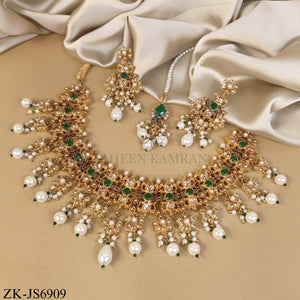 ROYAL EMERALD PEARLS DROP SET