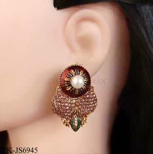 GOLD TONE FLORAL PENDANT MALA SET