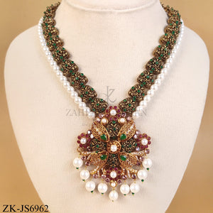EMERALD RUBY BLOOM PENDANT WITH PEARL STRAND SET
