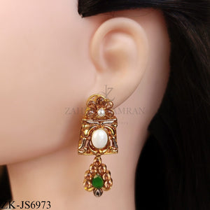 ROYAL EMERALD PEARLS BEADED MULTI LAYERED SET