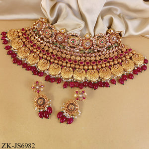 ROYAL RUBY WIDE CHOKER SET WITH FLORAL MOTIF