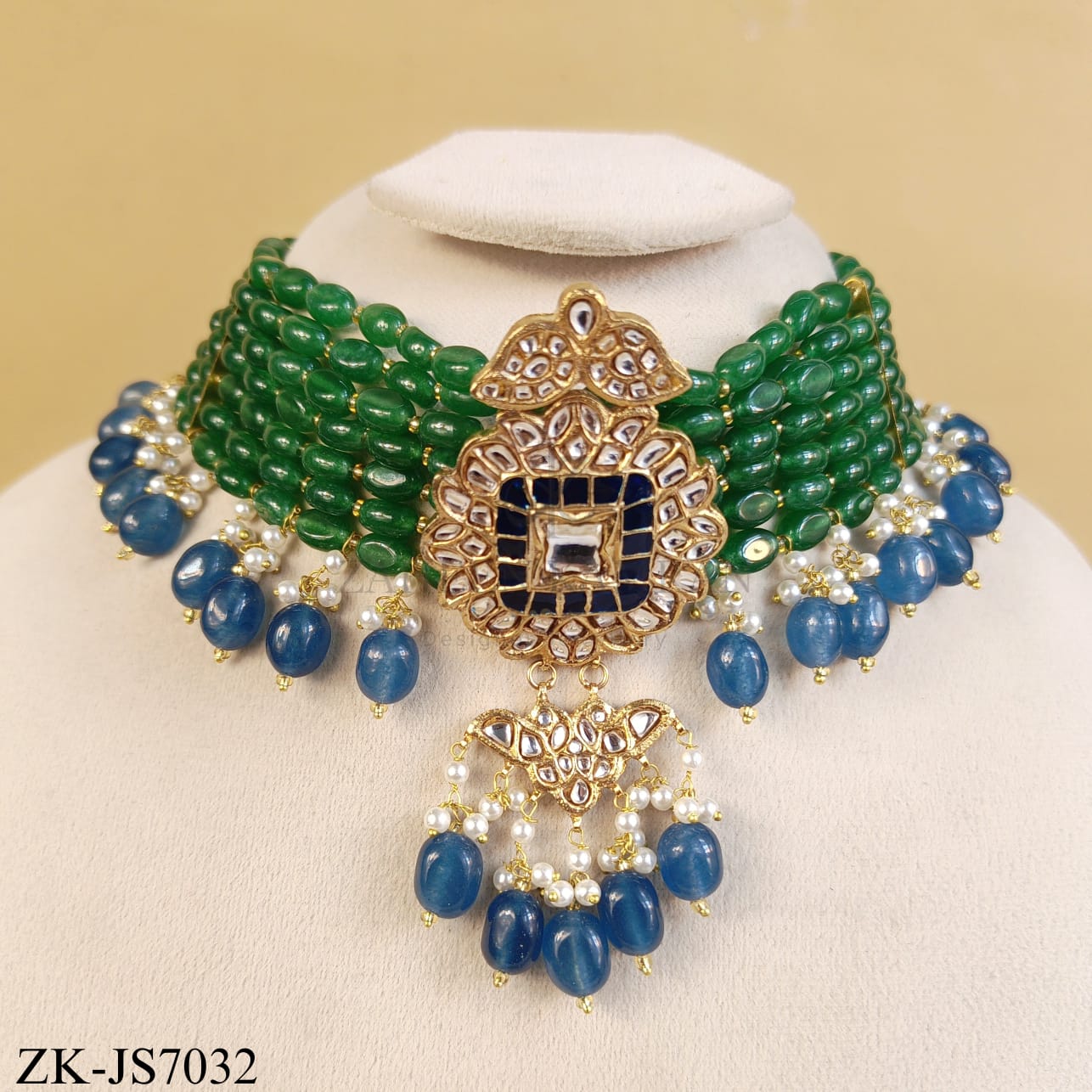 CASCADE EMERALD SAPPHIRE CHOKER SET