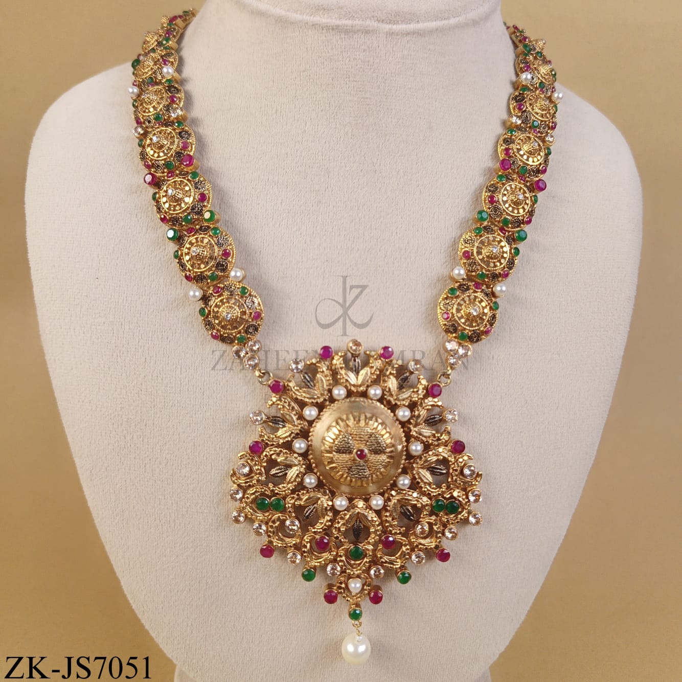 RUBY EMERALD BRIDAL SET