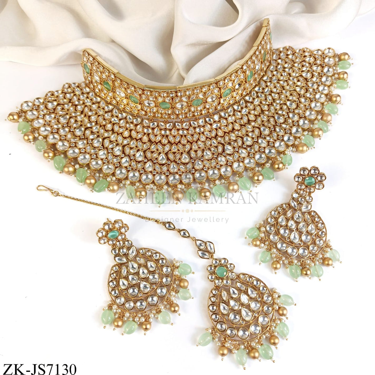 EMERALD KUNDAN SET