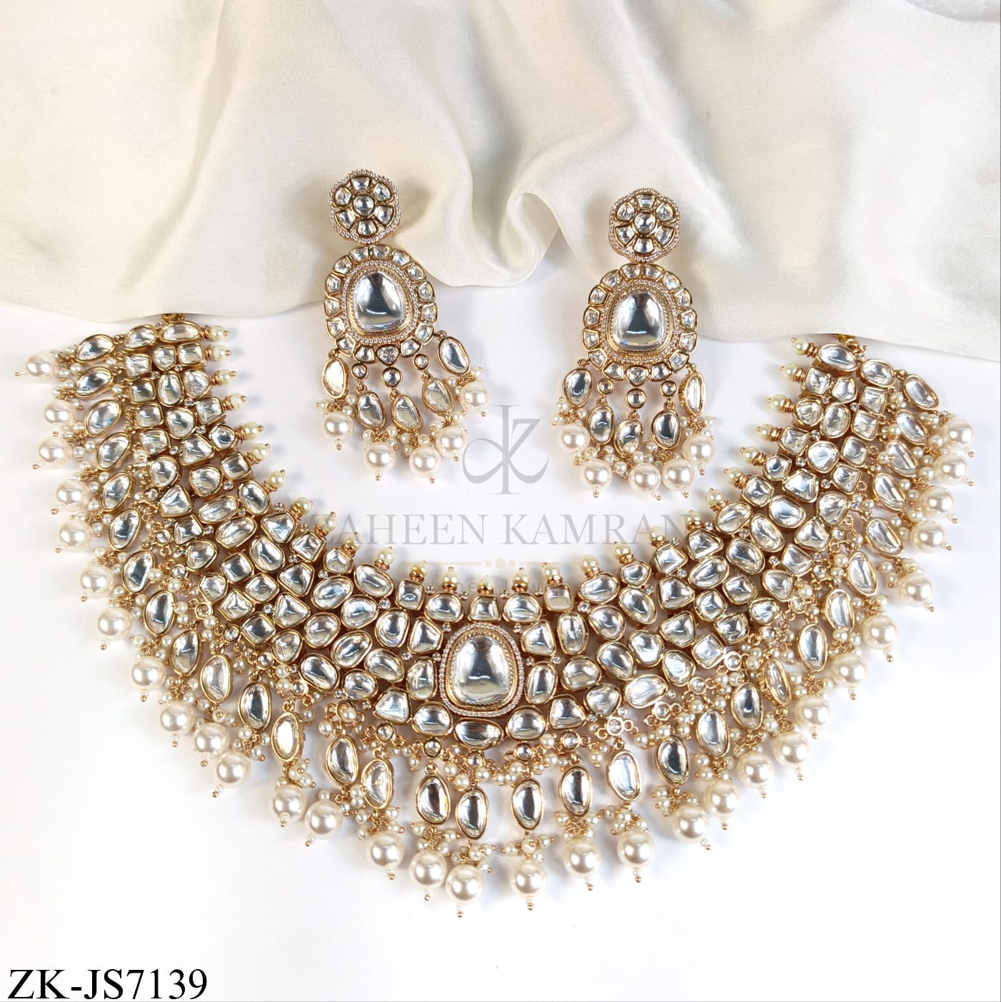 PEARLS KUNDAN SET