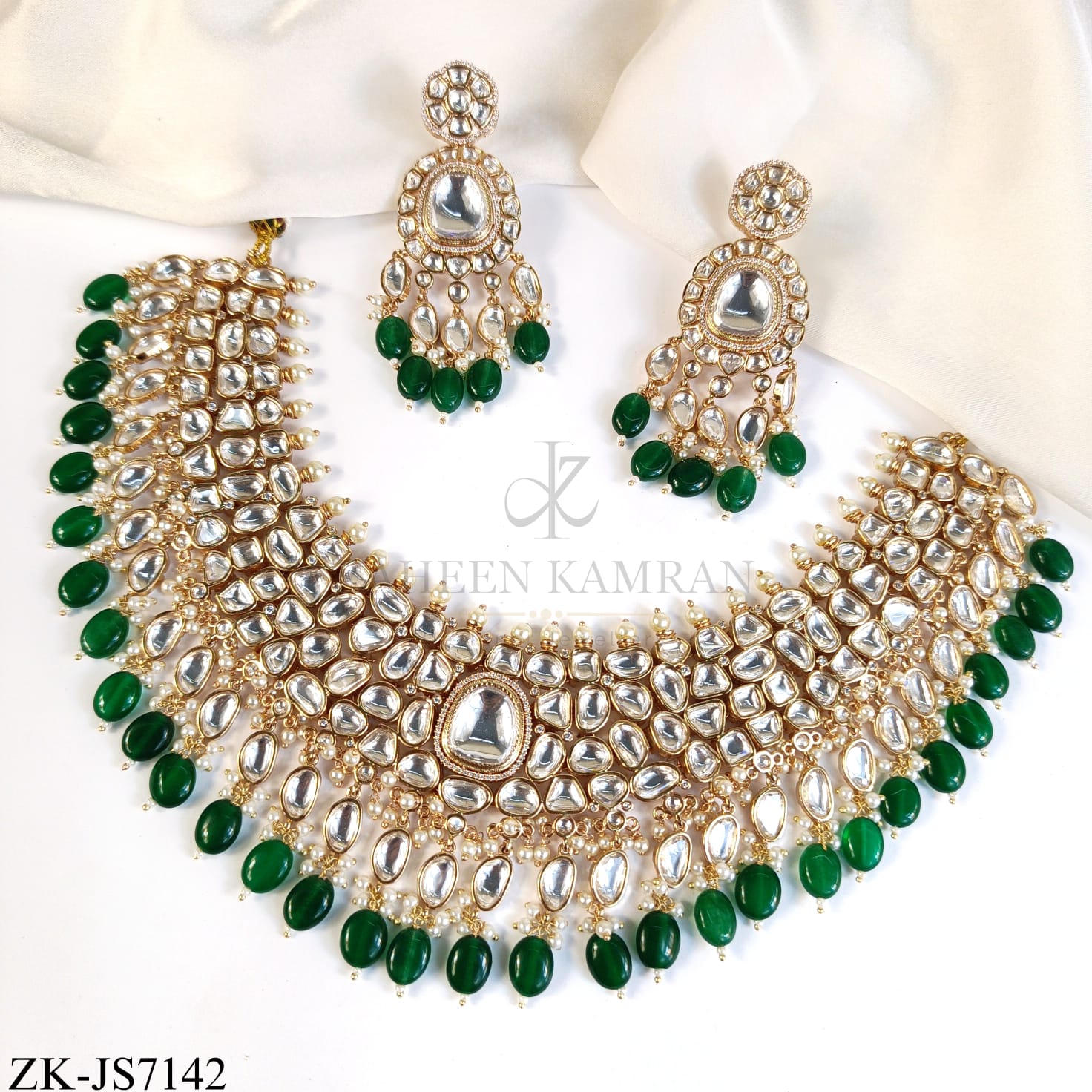 EMERALD KUNDAN SET