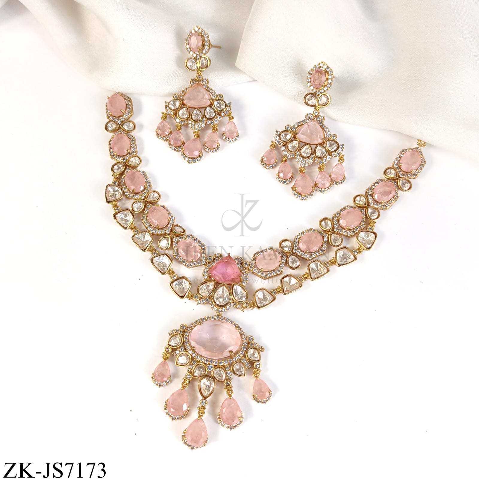 SOFT PINK KUNDAN SET
