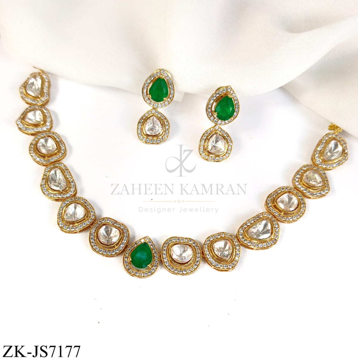 EMERALD KUNDAN SET