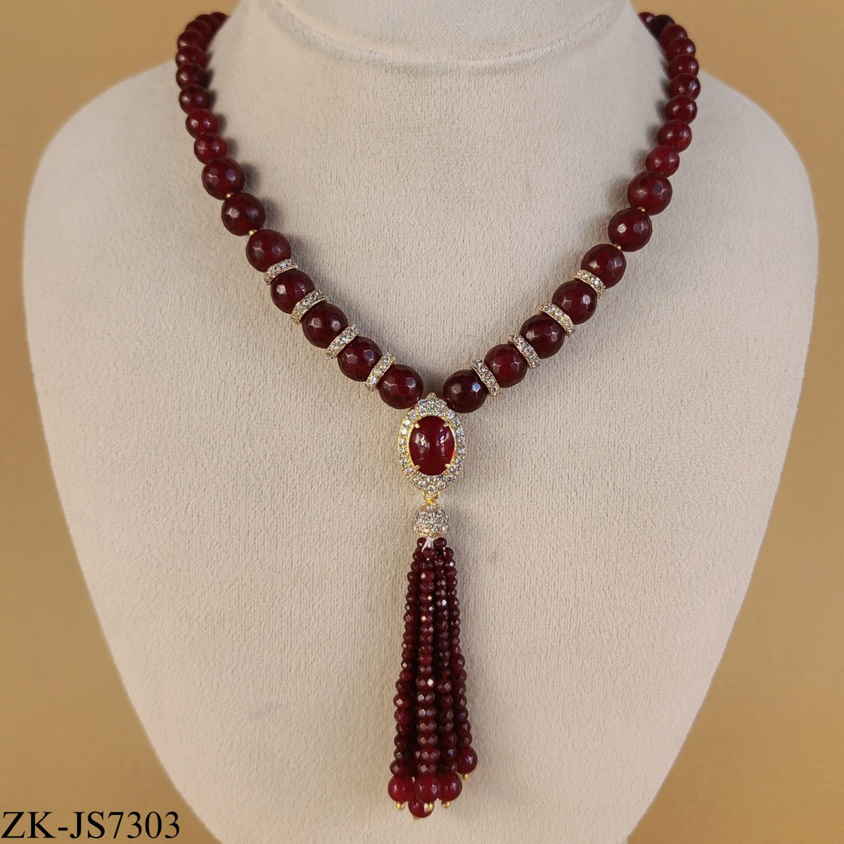 RUBY TASSEL SET