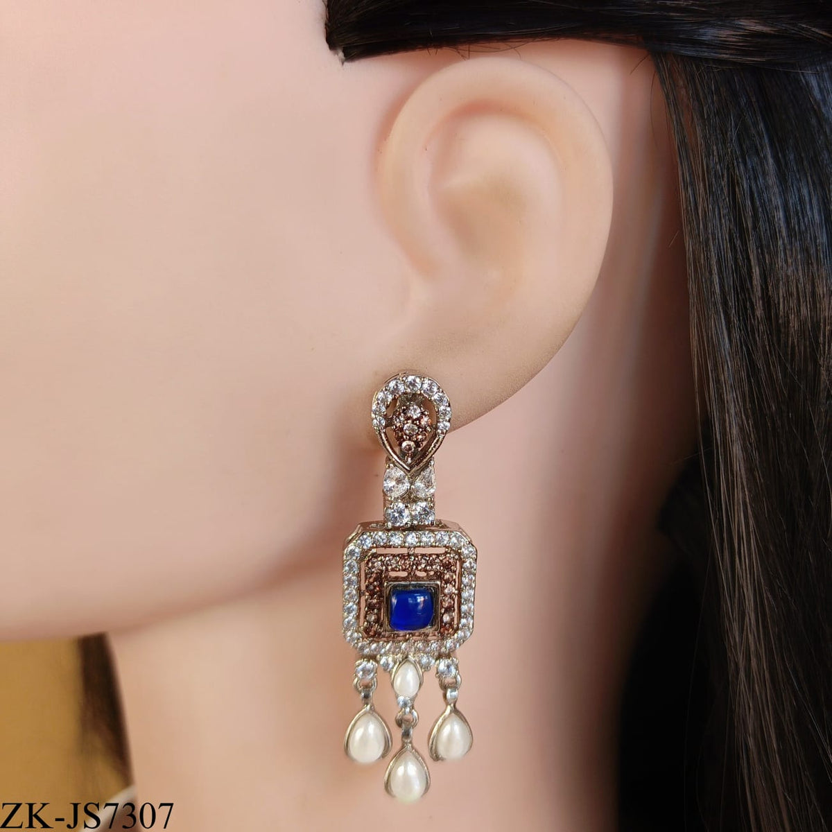 SAPPHIRE CHOKER SET
