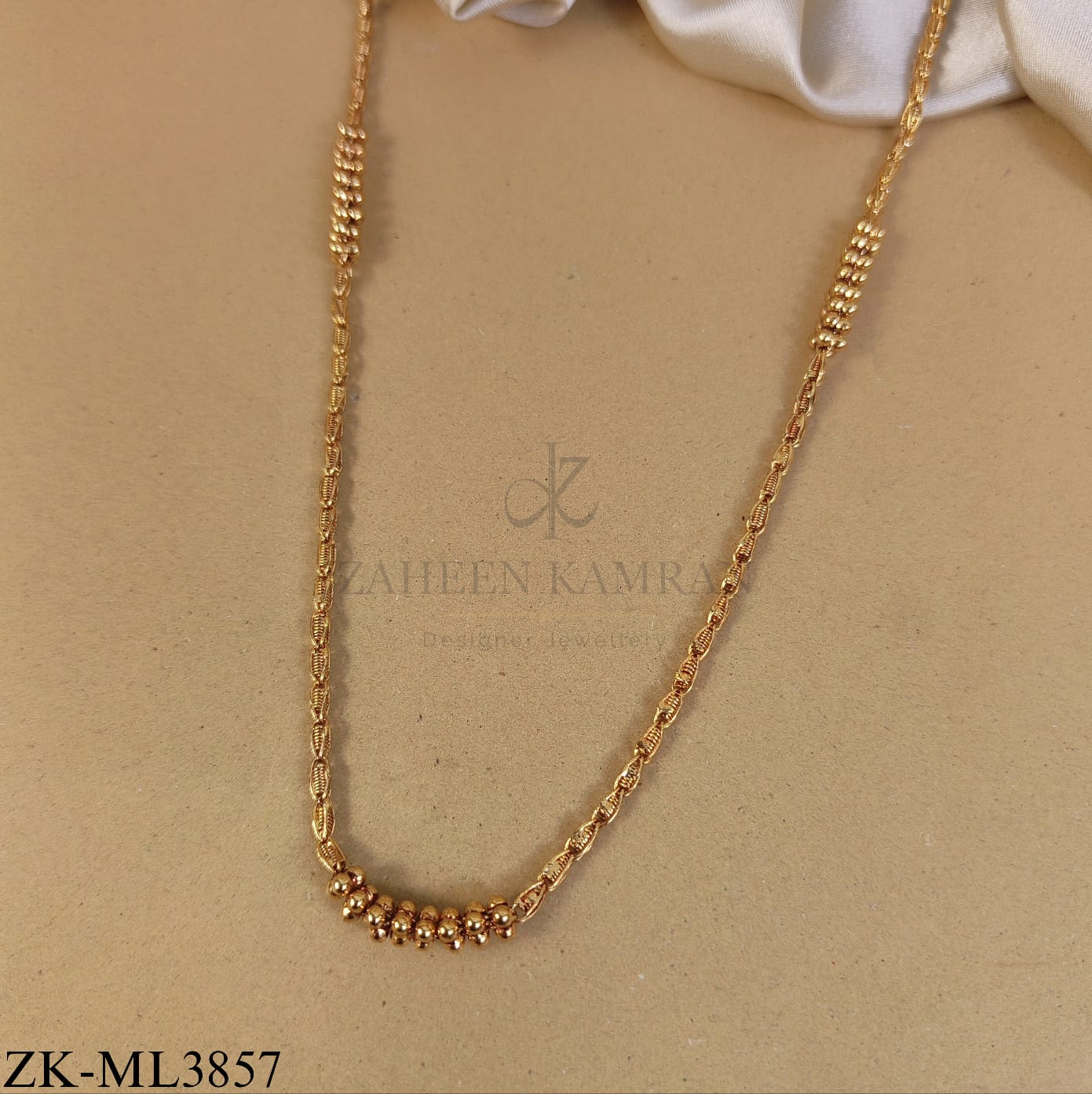 GOLDEN MALA