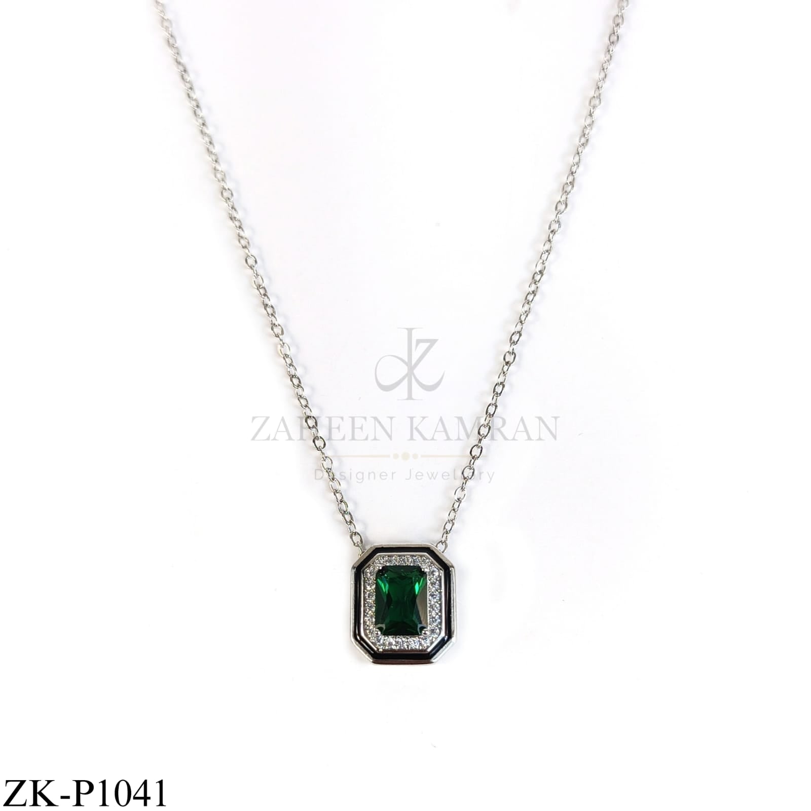 EMERALD SQUARE PENDANT