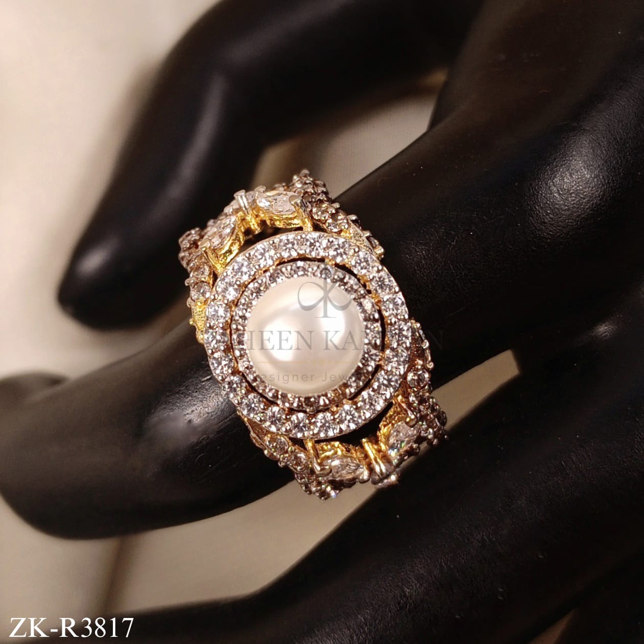 PEARL RING