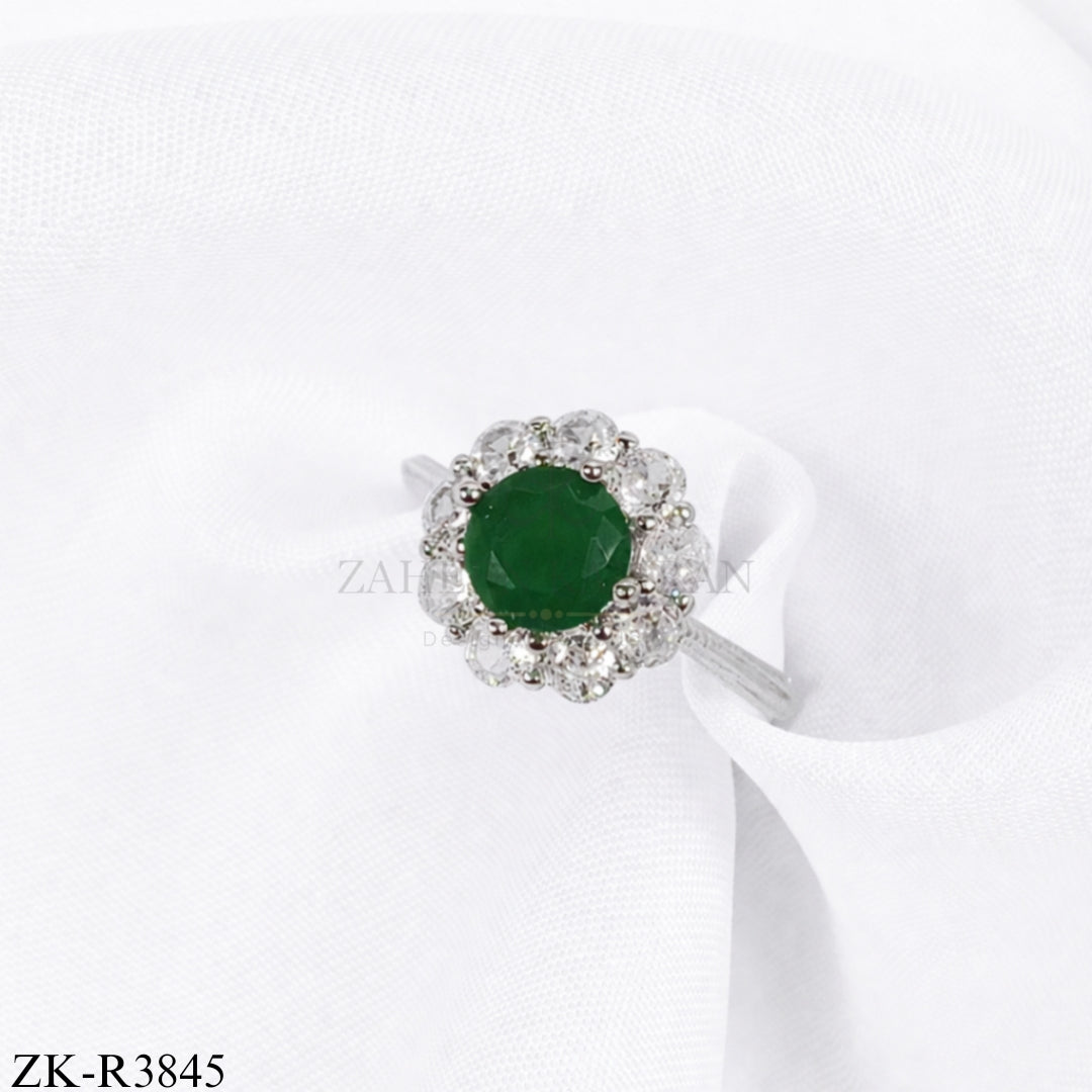 EMERALD RING