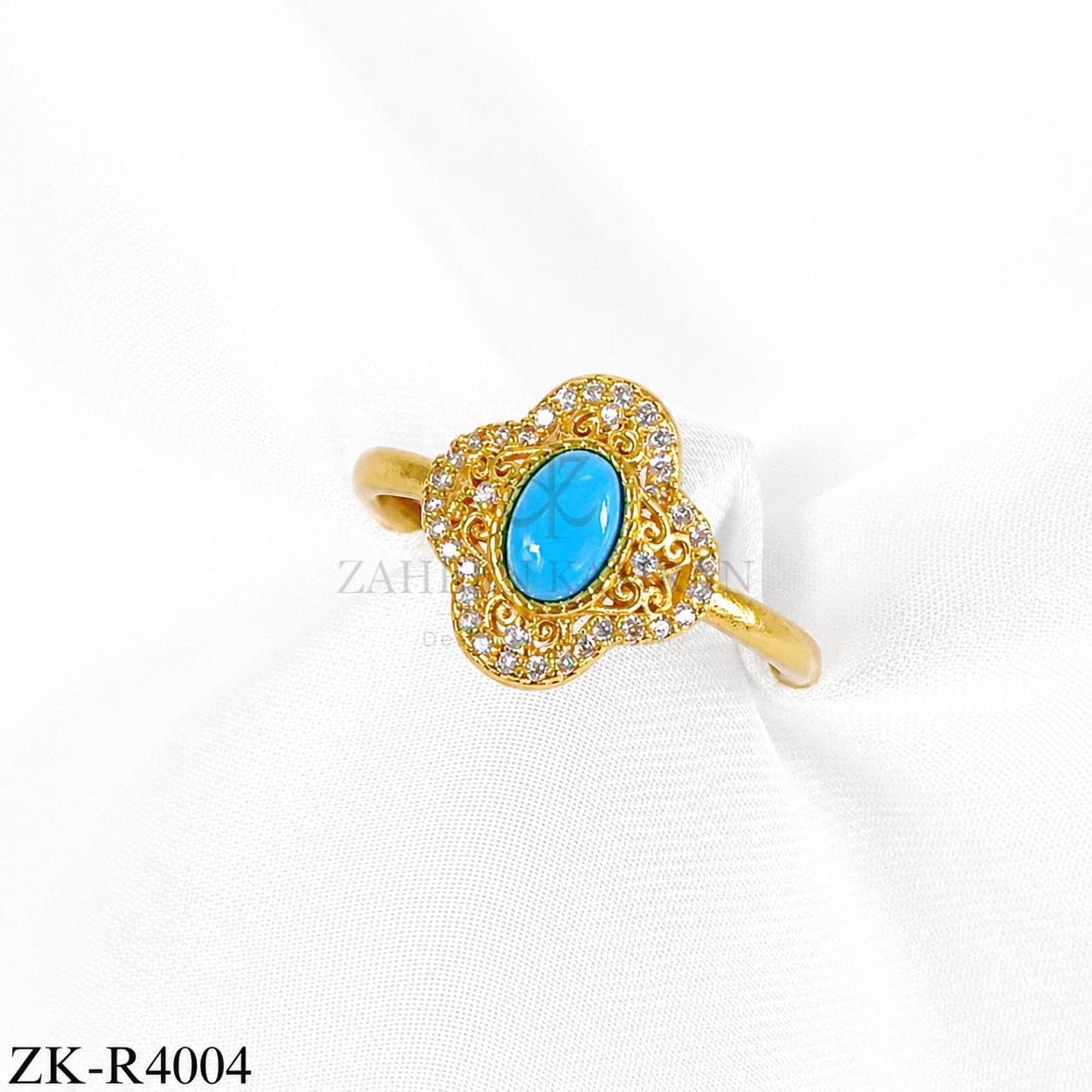 CENTRE BLUE RING