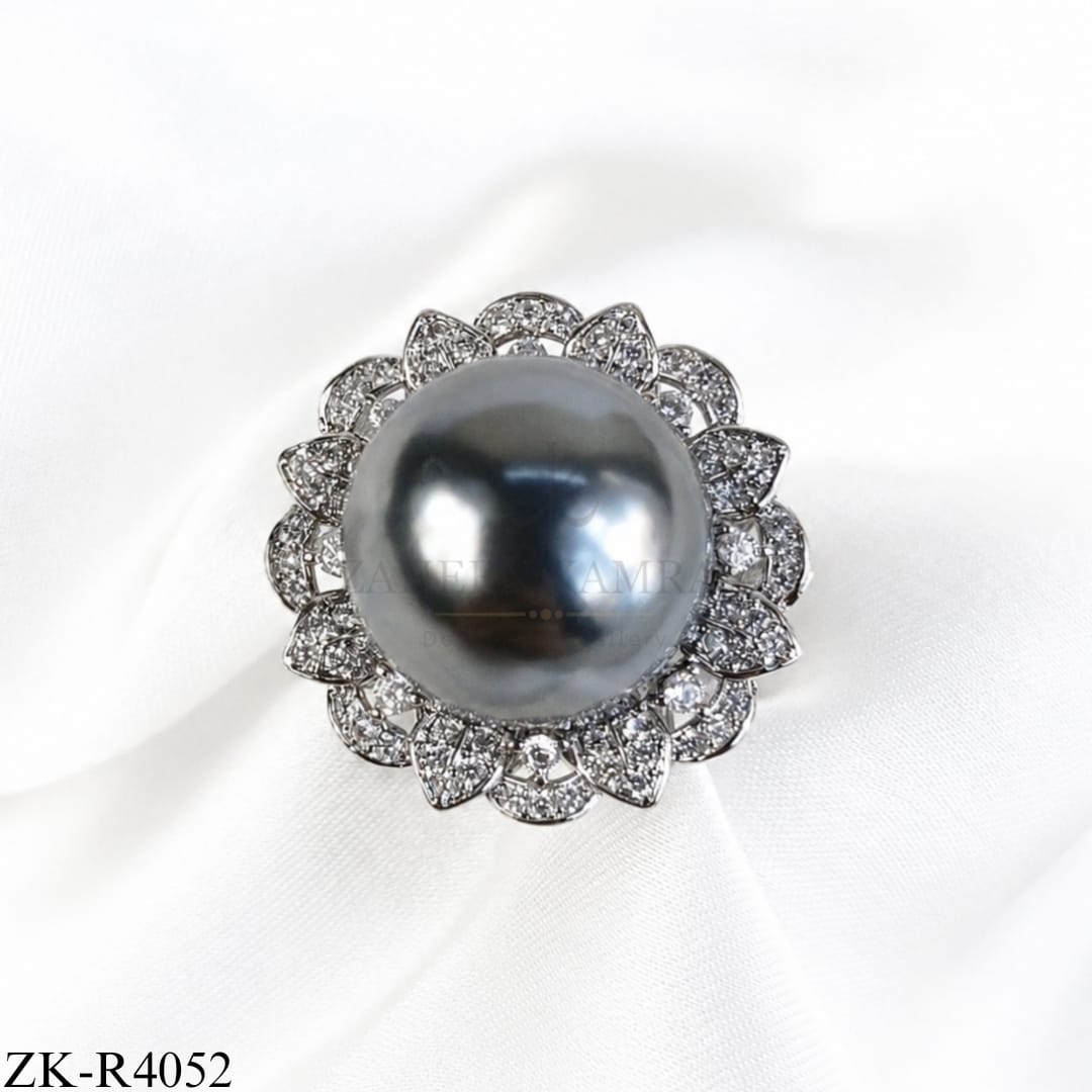 BIG PEARL RING