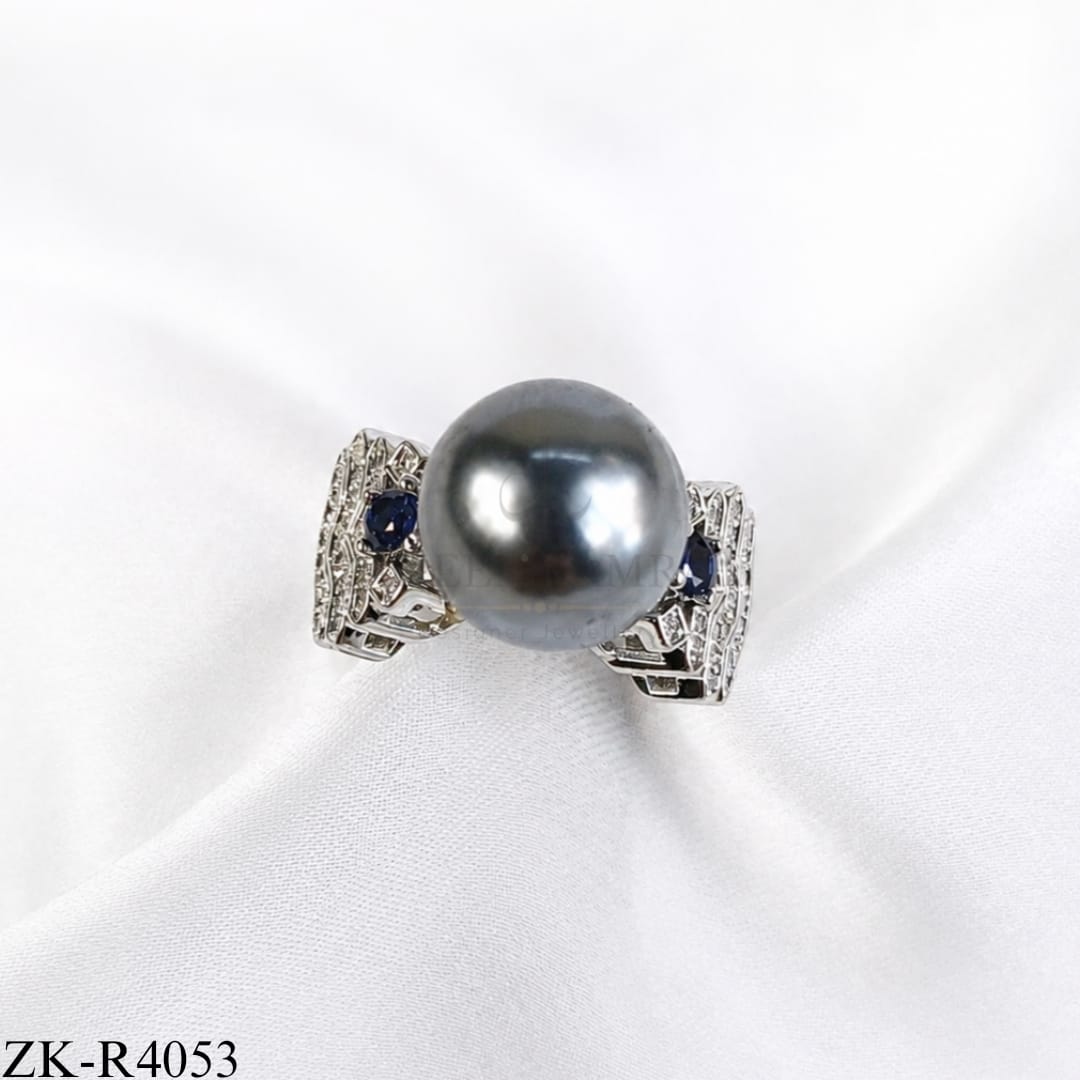 GREY PEARL RING