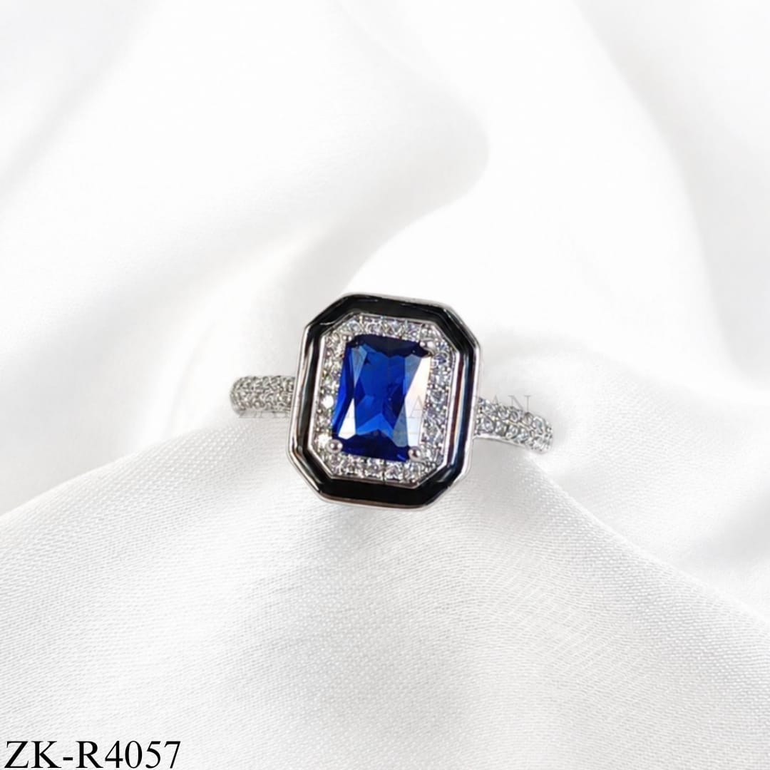 SAPPHIRE BLACK TRIM RING