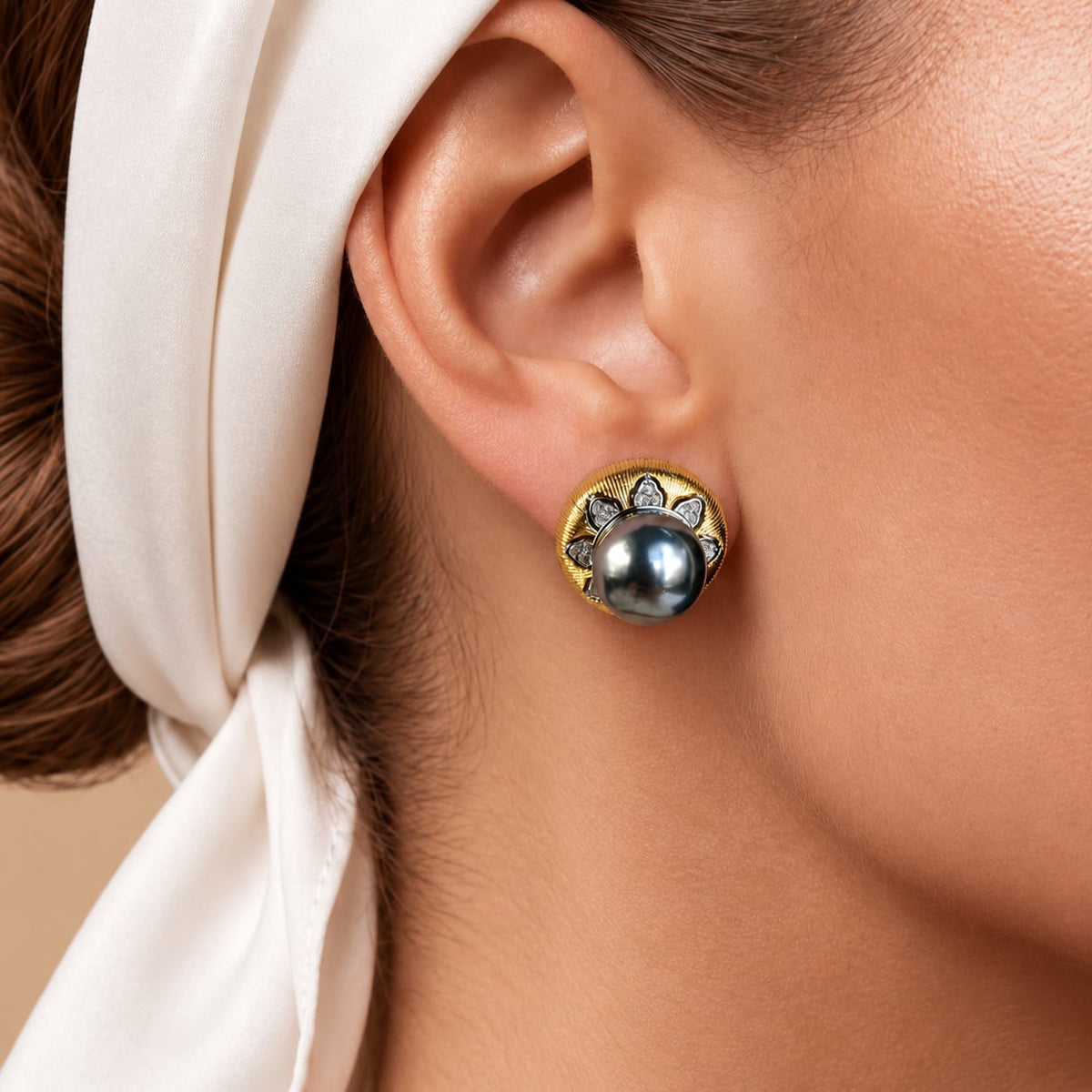 BIG PEARL EARRINGS