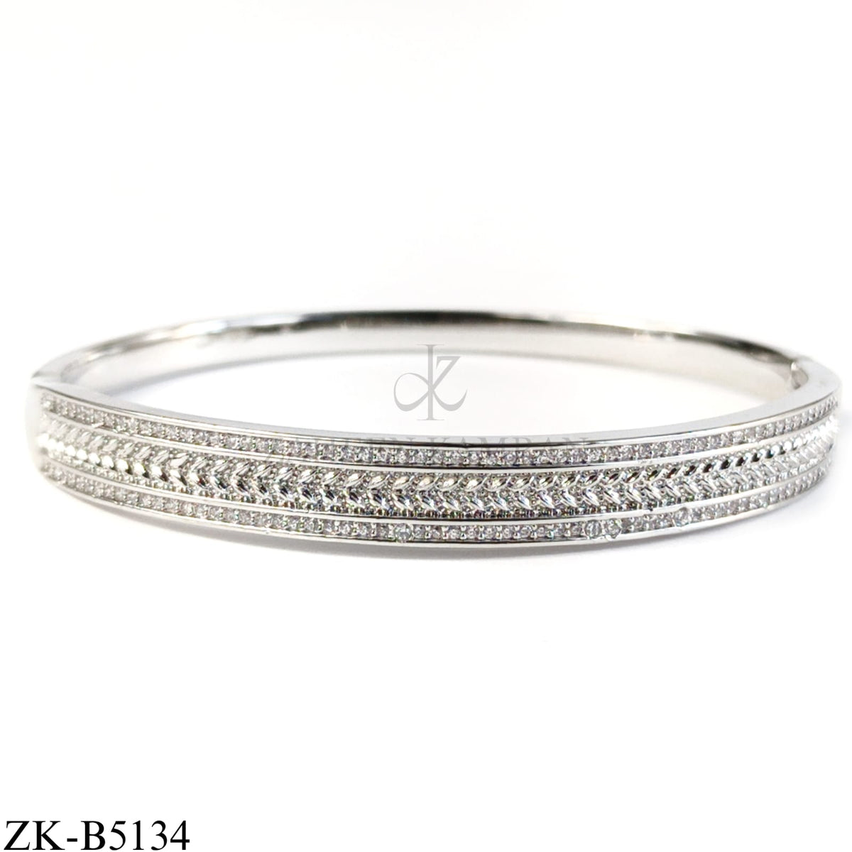 SILVER LEAFLET BANGLE