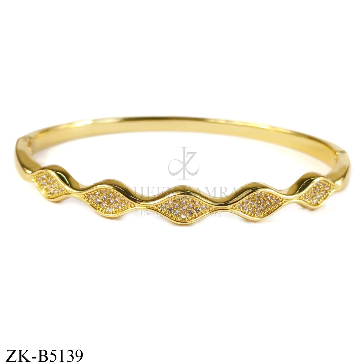 WAVY ZIRCONIAN BANGLE