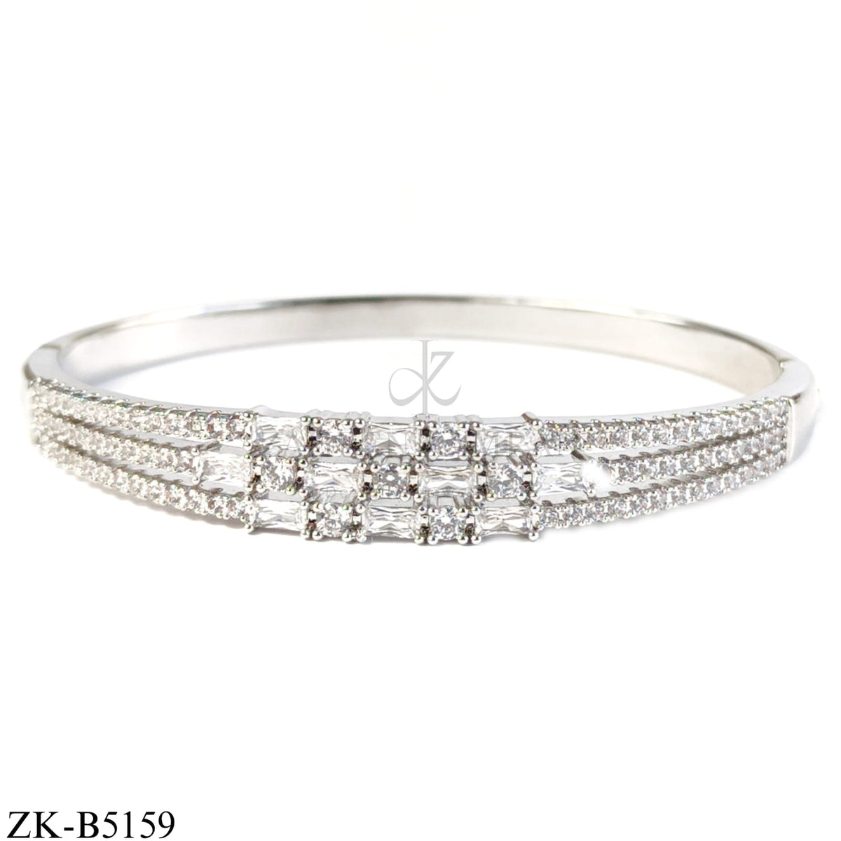 TIER ZIRCONIAN BANGLE