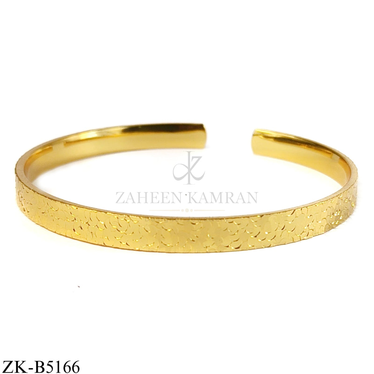 DOTS TEXTURED BANGLE