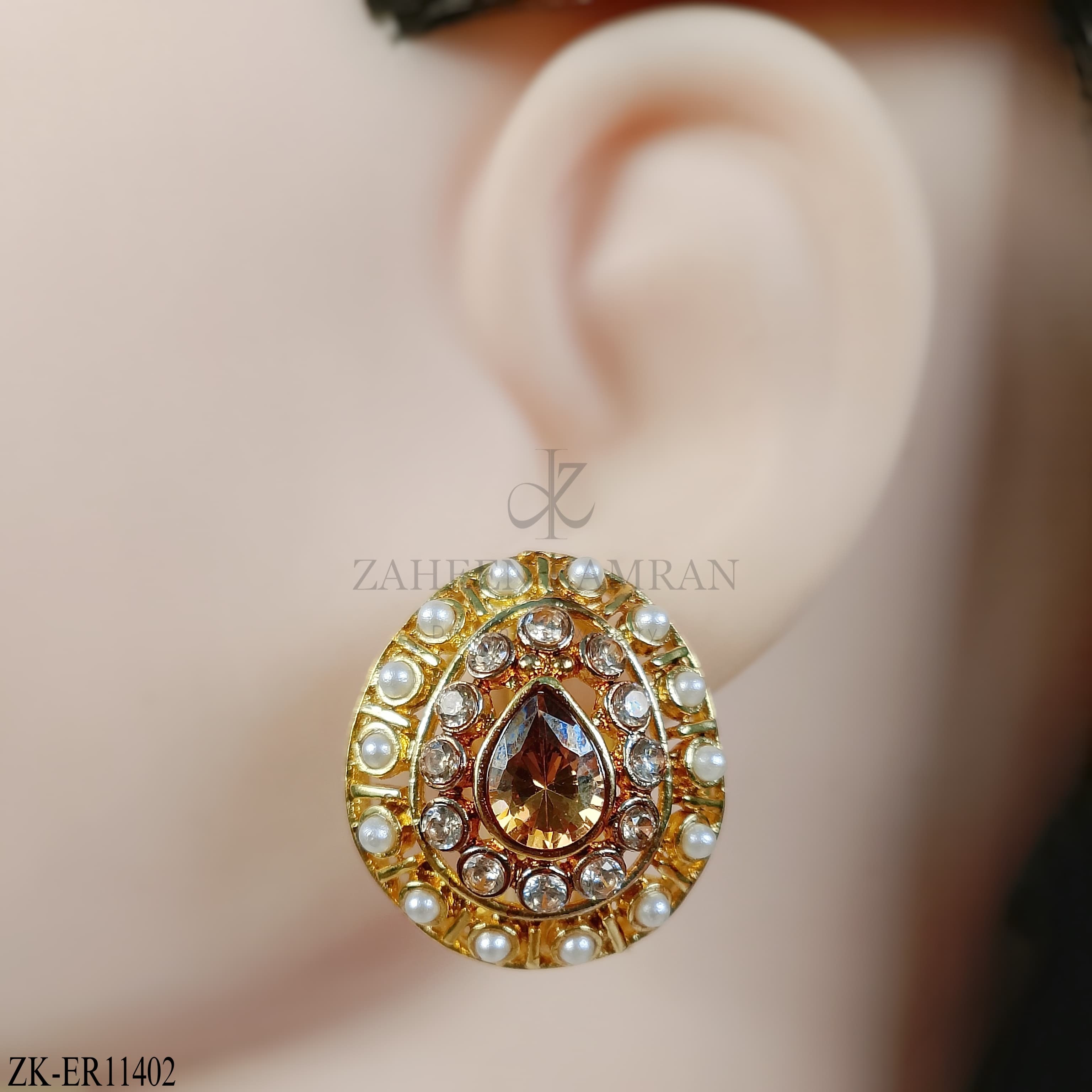 CHAMPAGNE EARRINGS