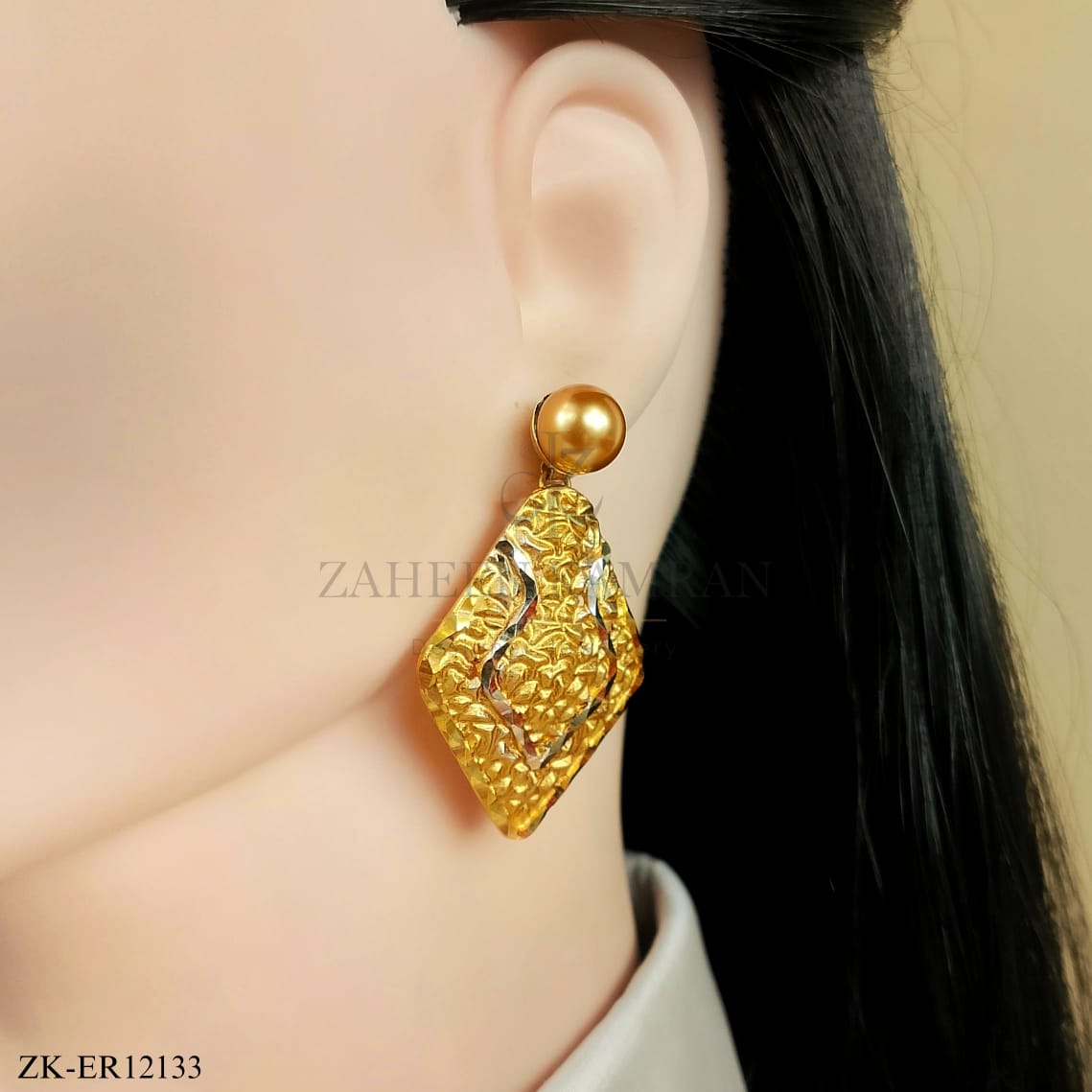 GOLDEN PEARL EARRINGS