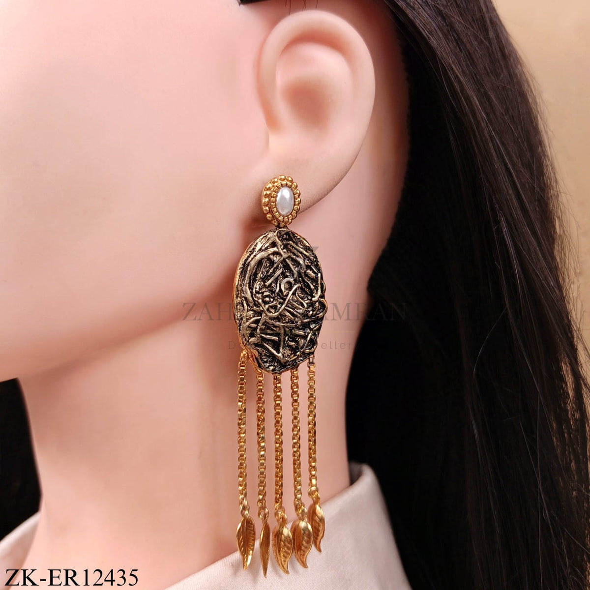 ANTIQUE GOLD LEAF EARRINGS WITH PEARL STUD