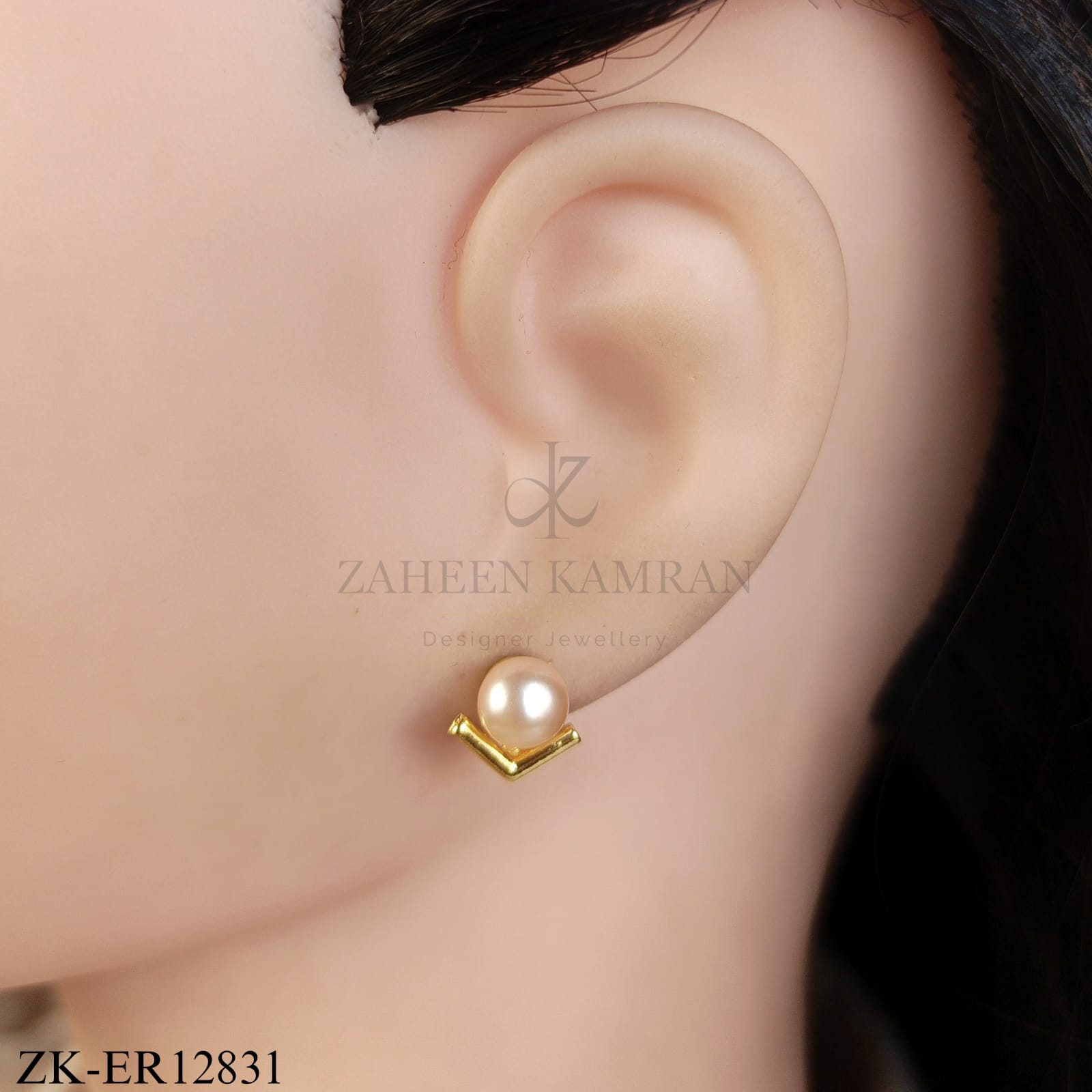 PEARL WITH V SHAPE BAR EARRINGS