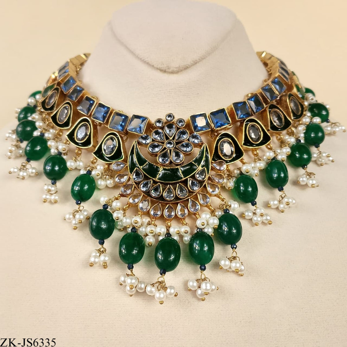 EMERALD MOONLIT SET
