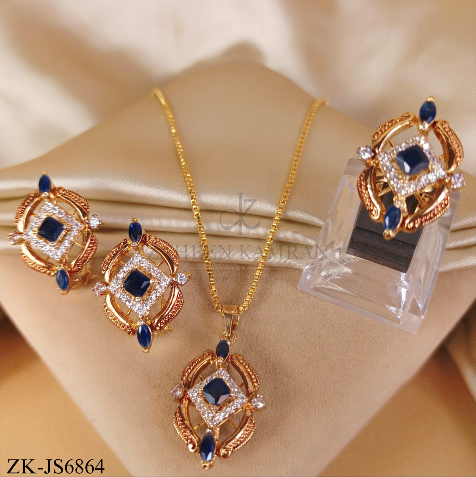 SAPPHIRE SQUARE PENDANT SET – Zaheen Kamran