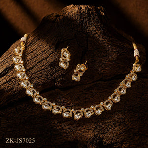 Delicate Polki Necklace Set | Understated Heritage Jewellery | Zaheen Kamran